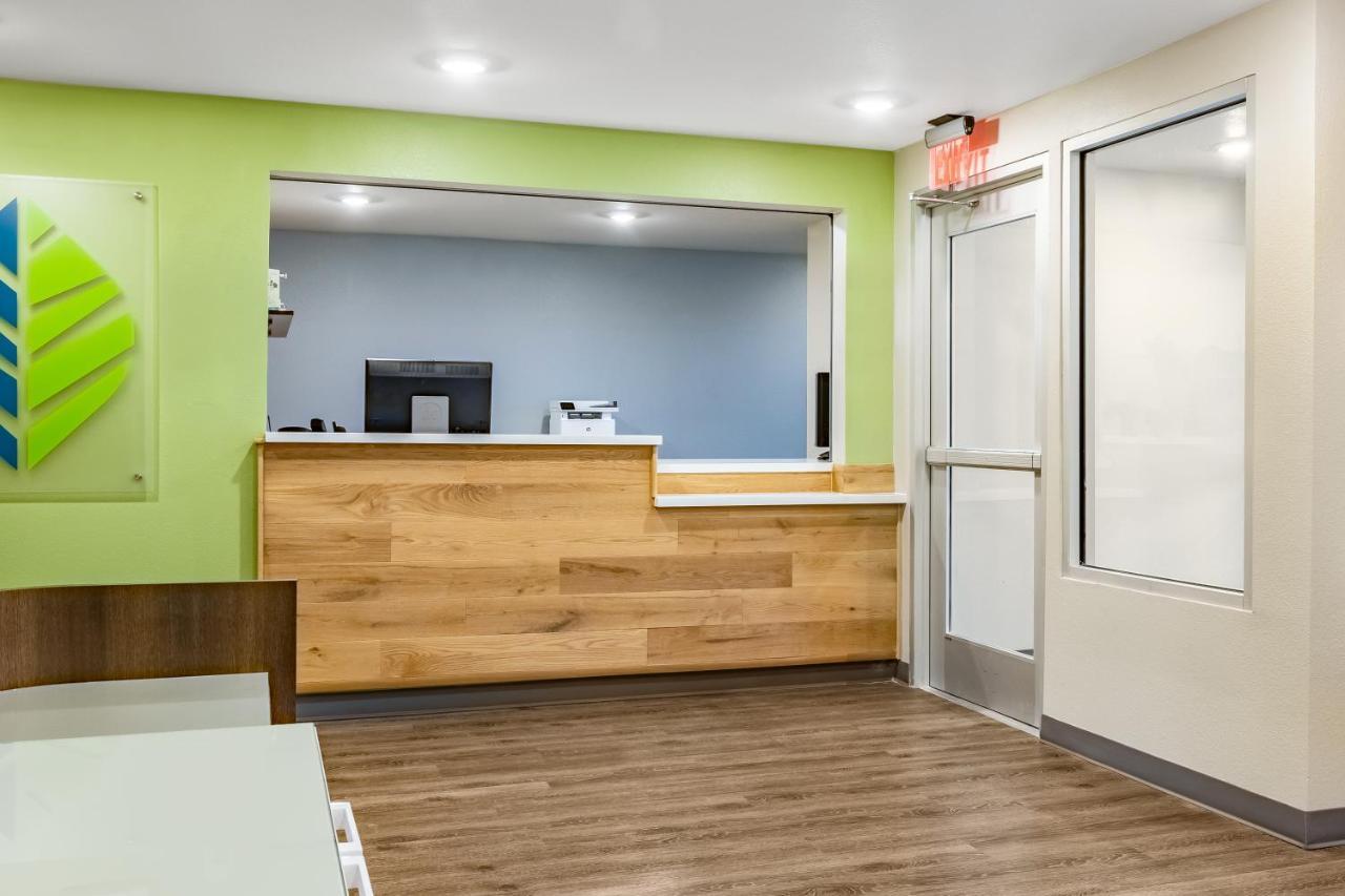 Woodspring Suites Toledo Maumee Exterior foto